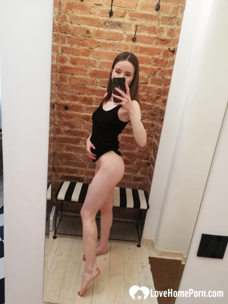 Short brunette takes selfies while stripping & posing sexily in the mirror ポルノ写真 #428070791 | Love Home Porn Pics, Homemade, モバイルポルノ
