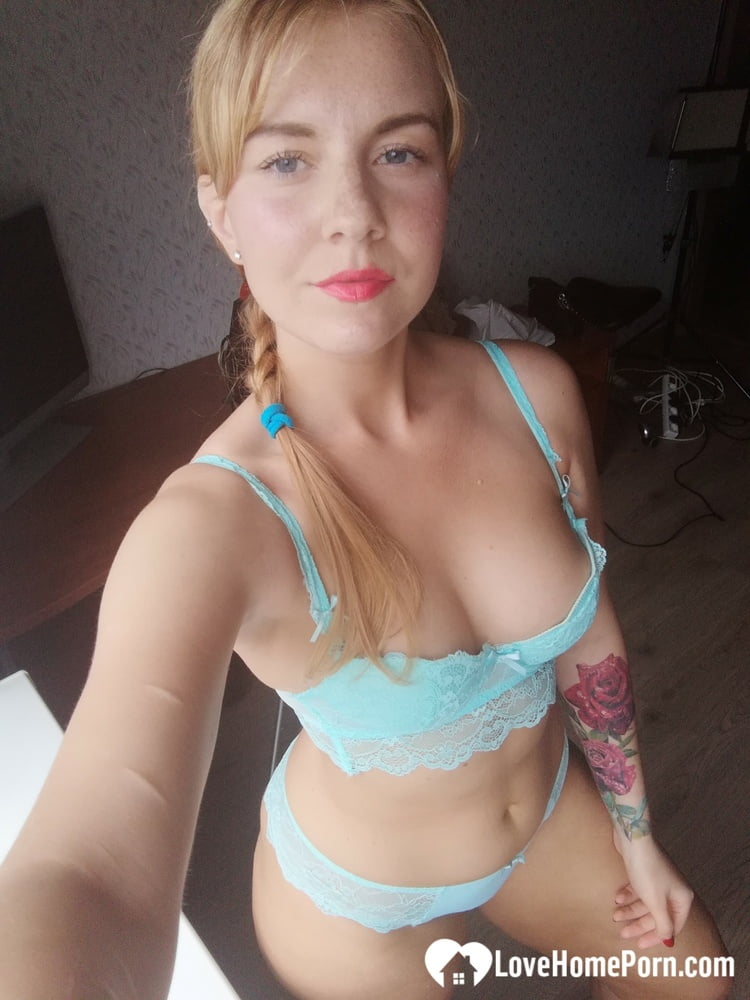 Beautiful amateur doll takes selfies while posing in her turquoise lingerie porno foto #426849638 | Love Home Porn Pics, Homemade, mobiele porno