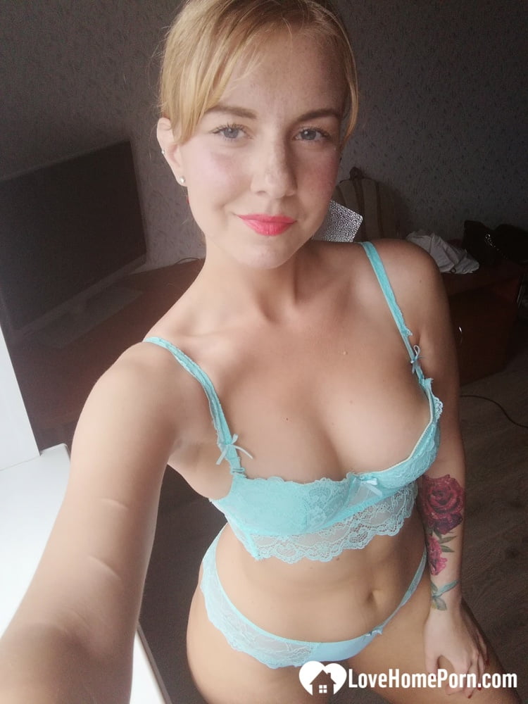 Beautiful amateur doll takes selfies while posing in her turquoise lingerie foto porno #426849642