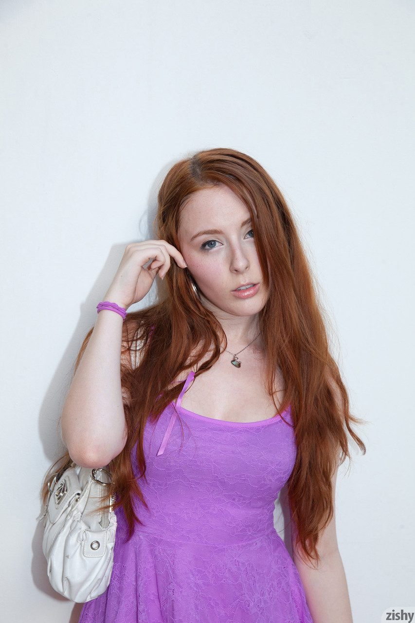 Redheaded teen in a purple dress Dora Flynn flashing an upskirt in public foto porno #422693179