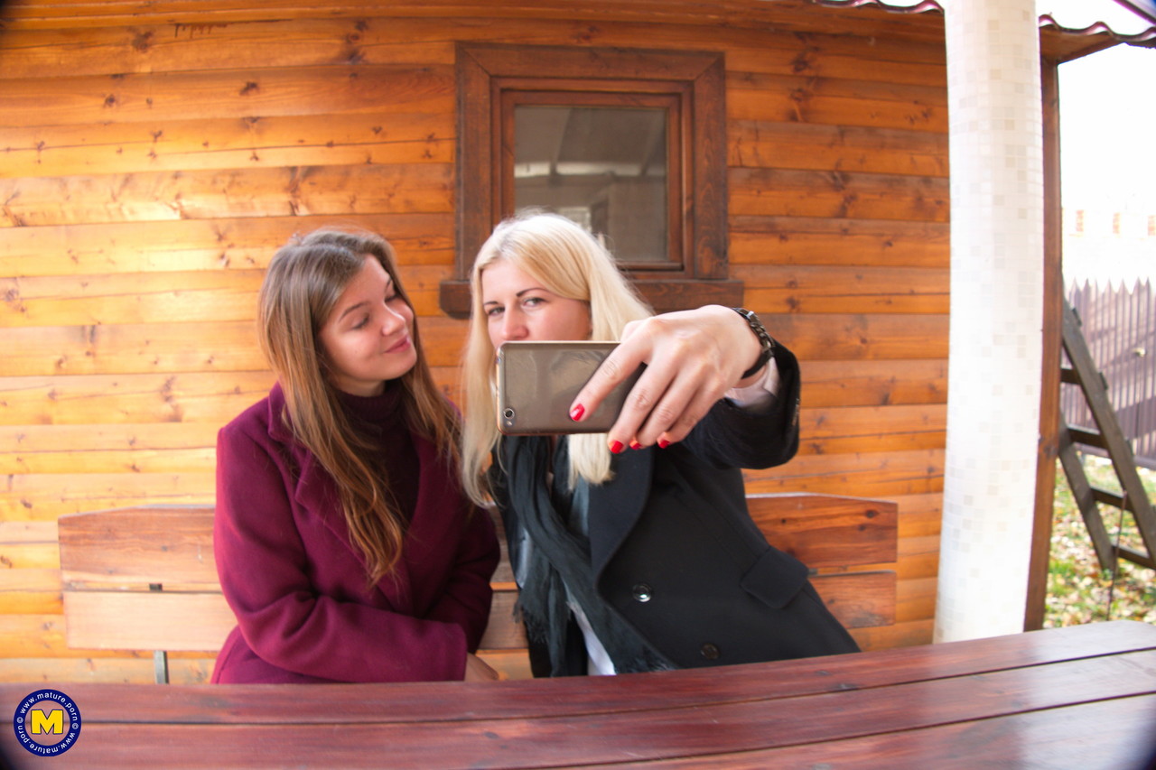 Clothed teen amateurs Calina & Renata Fox flirt with each other & take selfies ポルノ写真 #428369707 | Mature NL Pics, Calina, Renata Fox, Selfie, モバイルポルノ