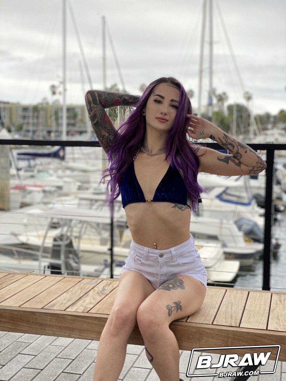 Purple Haired American Valerica Steele Blows A Big Dick Gives A Pov Rimjob