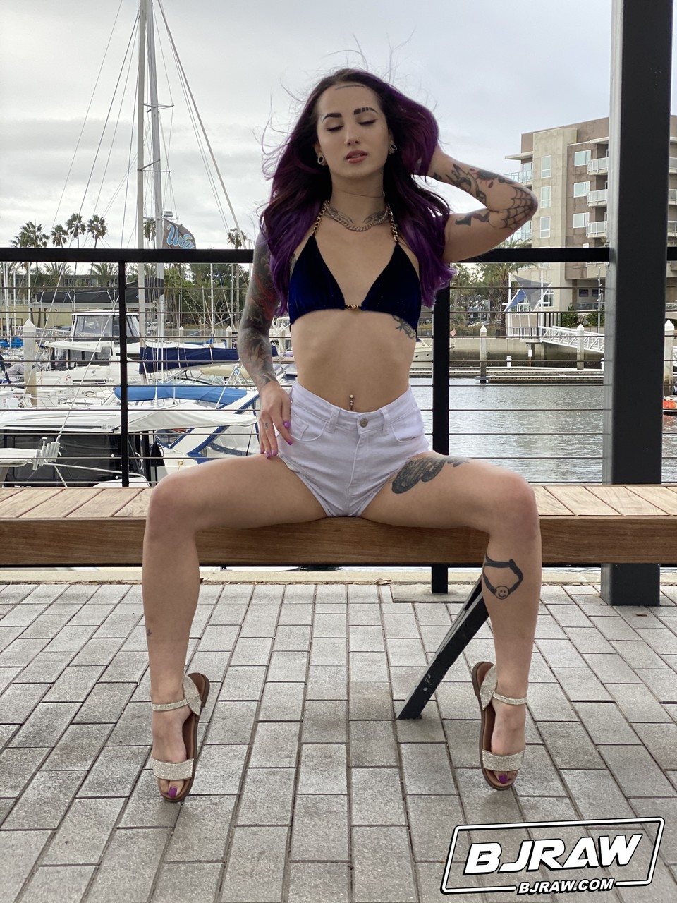 Purple Haired American Valerica Steele Blows A Big Dick Gives A Pov Rimjob