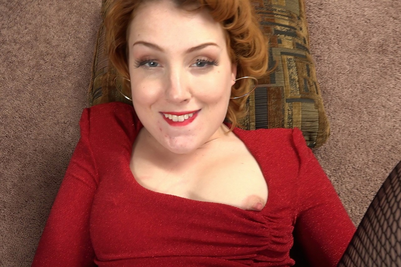 Beautiful Redhead Winter Ryleigh Enjoys Hardcore Pov Sex After Masturbating