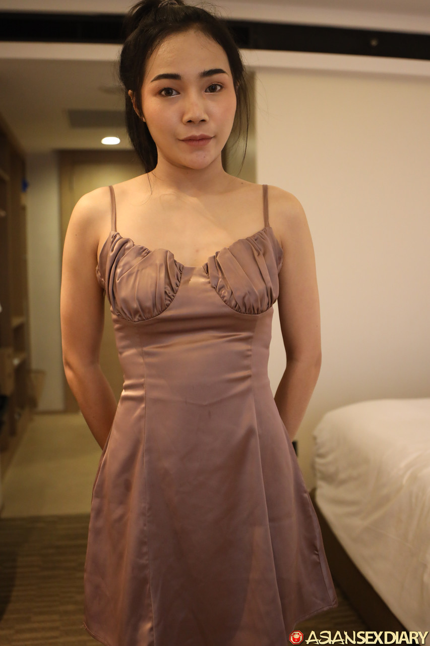 Pretty Asian Girl Fern B Enjoys Some Pov Hardcore Sex In Her Hotel Room