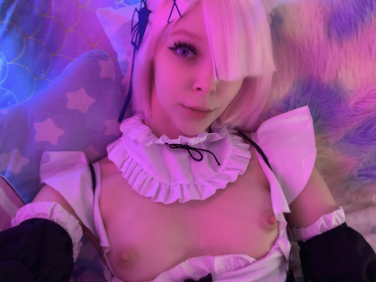 Sexy Onlyfans Babe Little Kitty Poses In Her Hot Maid Uniform In A Solo