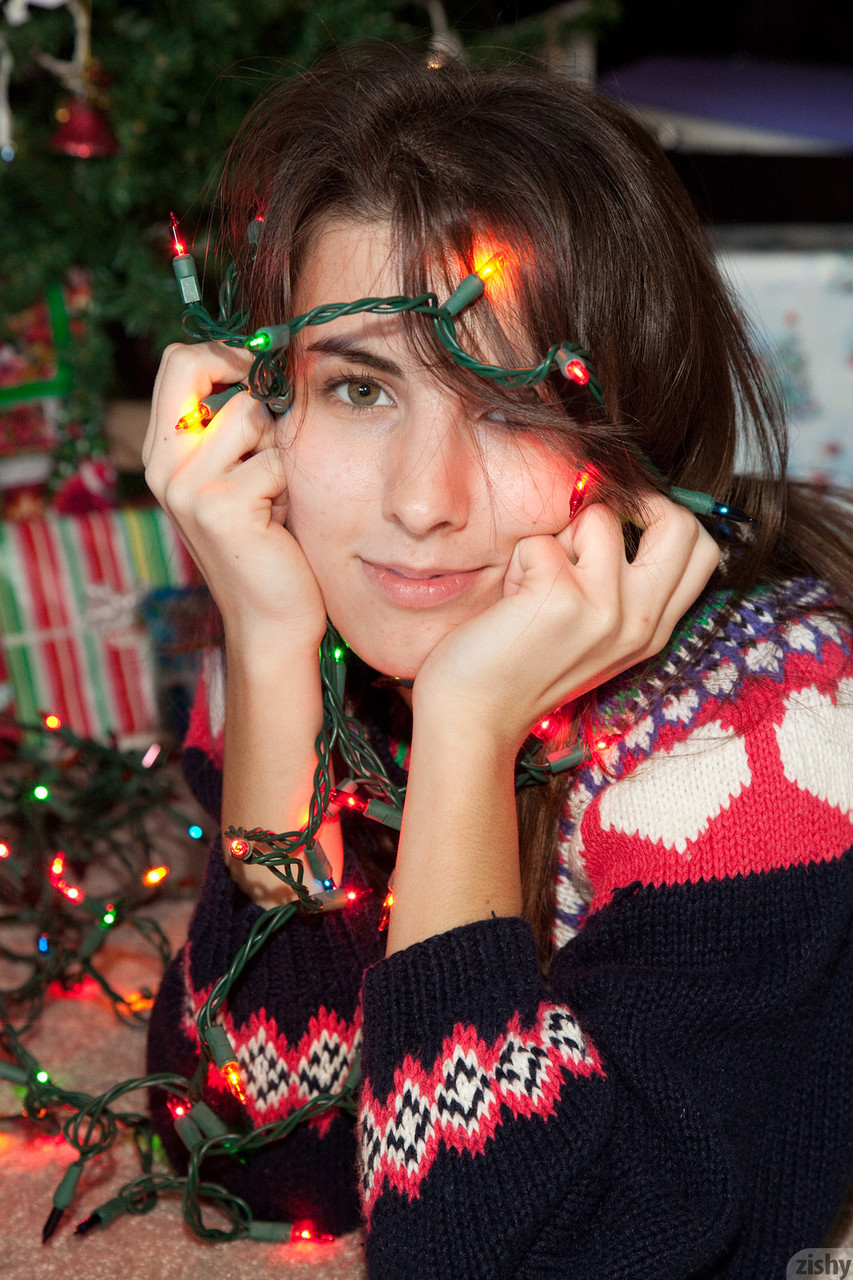 Teen girlfriend Melissa Johnston exposes her adorable ass on Christmas day 色情照片 #422719489 | Zishy Pics, Melissa Johnston, Girlfriend, 手机色情