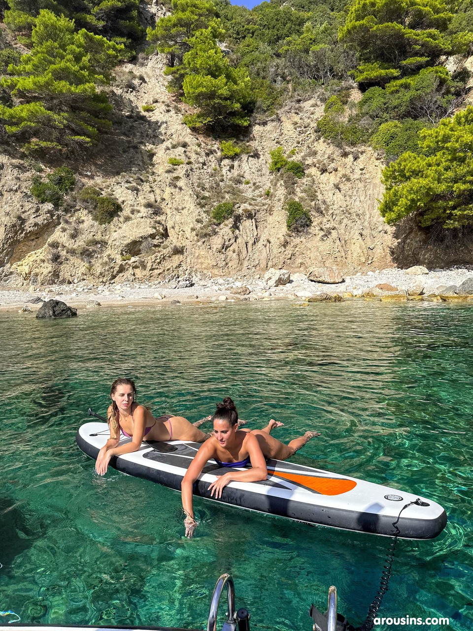 Betzz Dee Vine Isabella De Laa Lana Lane Show Off Their Asses On The Beach