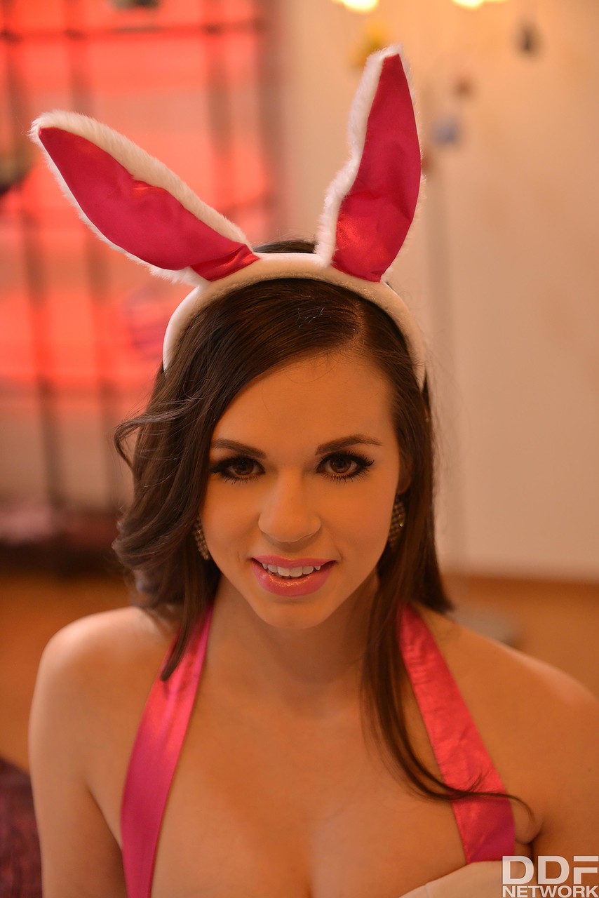 Brunette babe in a bunny costume Nekane gets nailed by her horny husband foto porno #428017950 | Hands on Hardcore Pics, Nekane, Pussy, porno móvil