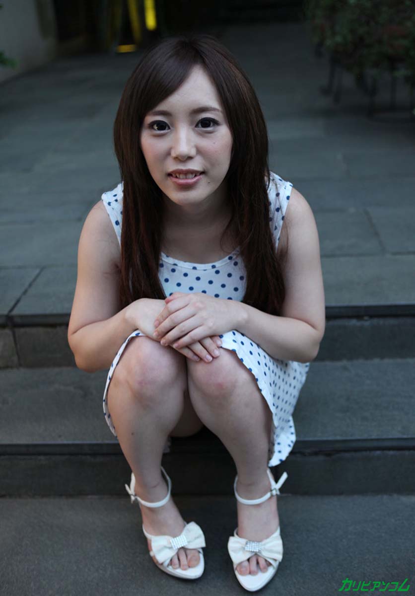 Adorable Asian girl Rino Sakuragi exposes her hot body before a hard bang foto porno #425187166