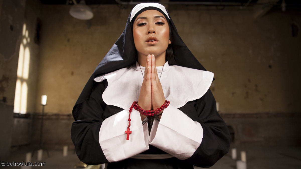 Leidy: Kinky Asian nun Mia Li and sensual, sexy Sophia Locke pose in lingerie.
