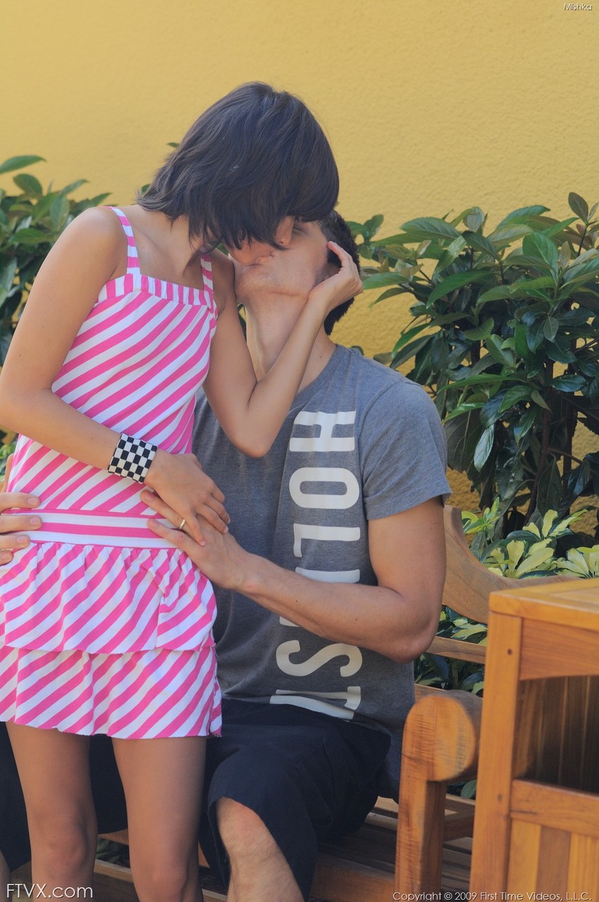 Brunette teen Mishka kisses a guy before bending over him and sucking his dick foto pornográfica #428004500 | FTV Girls Pics, Mishka, Blowjob, pornografia móvel