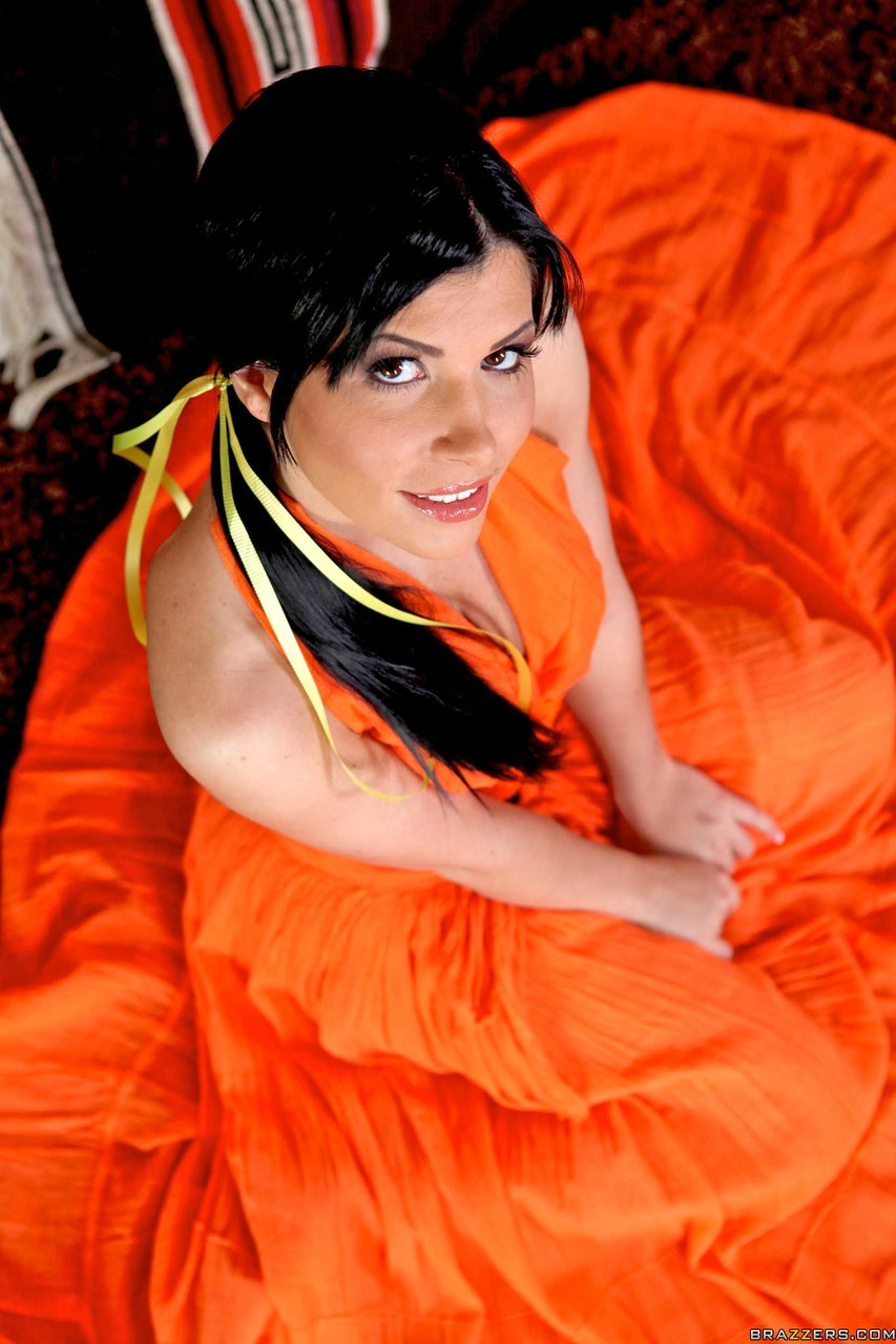 Gorgeous wife in an orange dress Rebeca Linares reveals her big ass and pussy zdjęcie porno #425318909