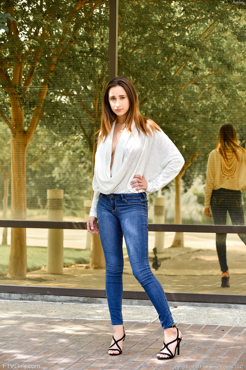 Adorable babe in jeans Ashley reveals her magnificent tits in public foto porno #426043054