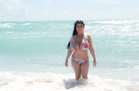 Mature Fatty Daylene Rio Frees Big Saggy Tits To Catch Some Rays At The Beach