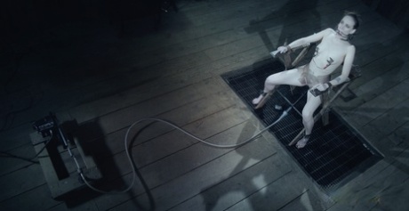 A female named Sierra Cirque is compelled to put her feet in the ground without any assistance.