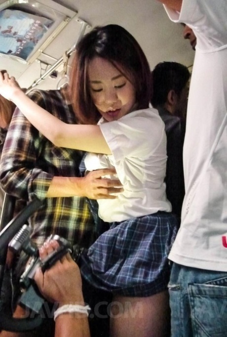 While using public transport, Yuna Satsuki was gangbanked by a group of Japanese coeds.