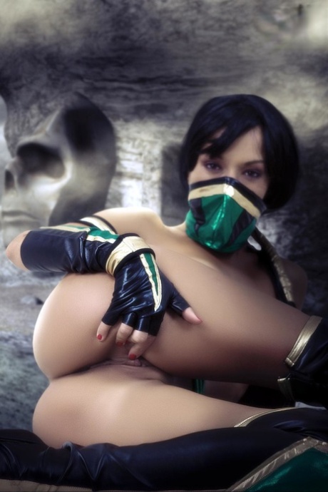 Dark Haired Cosplayer Unveils Her Tiny Breasts Before Showing Her Snatch