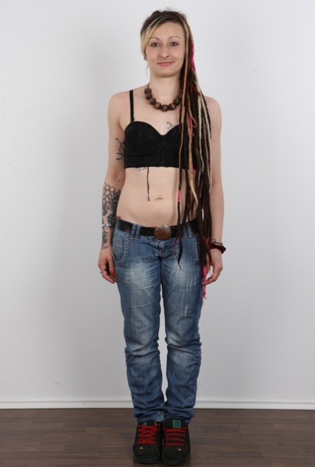 This is the first time that an alternative girl with long dreadlocks appears nude.