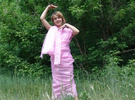 Teenager Liza goes for the first time, naked in a field before she gets to know where a tree line is.