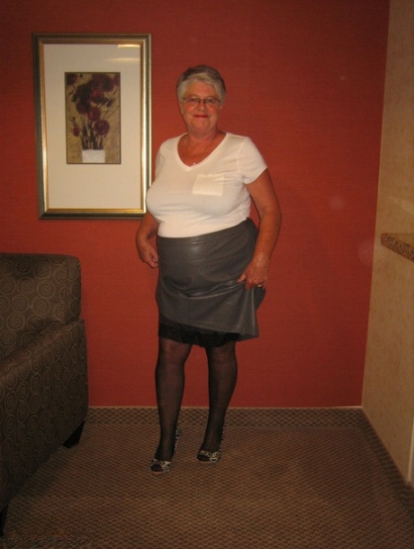 An elderly female goddess named the Girdle Goddess releases her excess body in stockings, free from clothing.