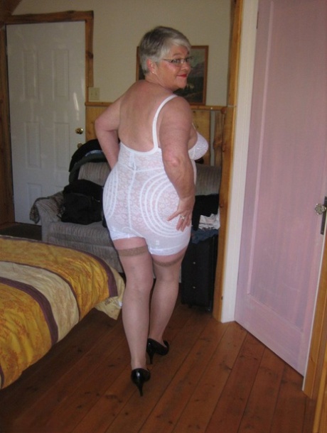 Fat Granny Girdle Goddess Exposes Her Pussy In Crotchless Panties And A Girdle