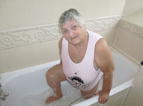 Old British Fatty Grandma Libby Gets Naked While Taking A Bath