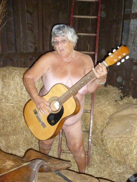 Fat Oma Grandma Libby Gets Naked In A Barn While Playing Acoustic Guitar