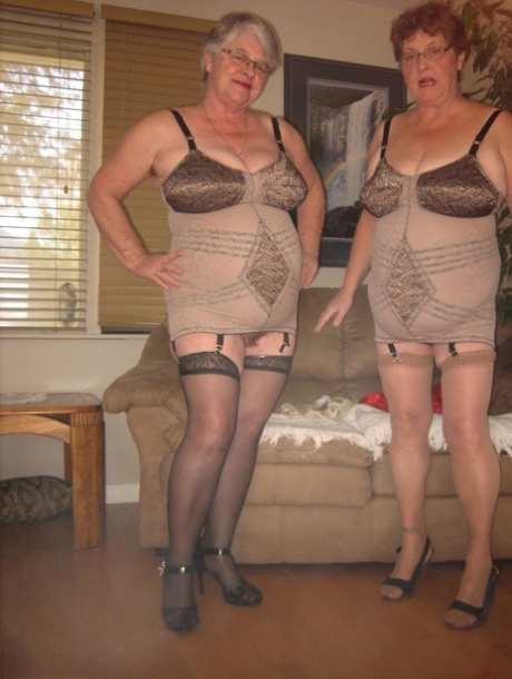 Amateur granny Girdle Goddess & another nan model matching lingerie in nylons