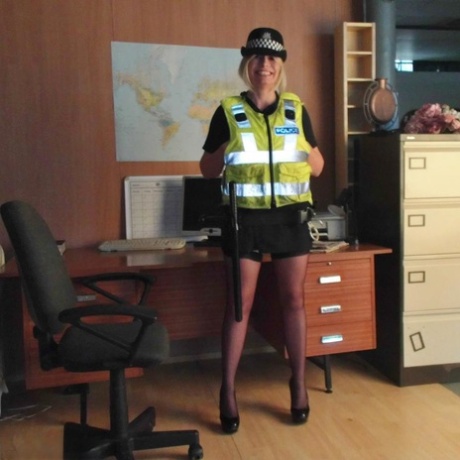 British Police Porn - British Police Porn Pics & Naked Photos - PornPics.com