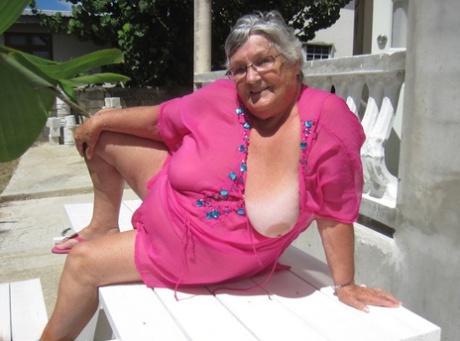 Old Lady Grandma Libby Exposes Her Morbidly Obese Body On A Picnic Table