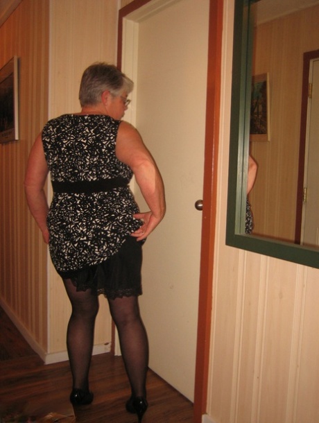 To celebrate the arrival of Chubby Granny, the Girdle Goddess takes on a naked appearance with her pantyhose pulled back.