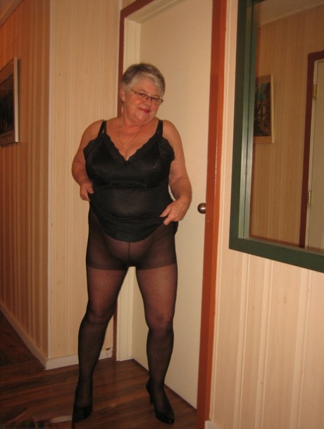 Chibby Granny, the girdle Goddess is stripped down and her pantyhose are pulled on for extra protection.