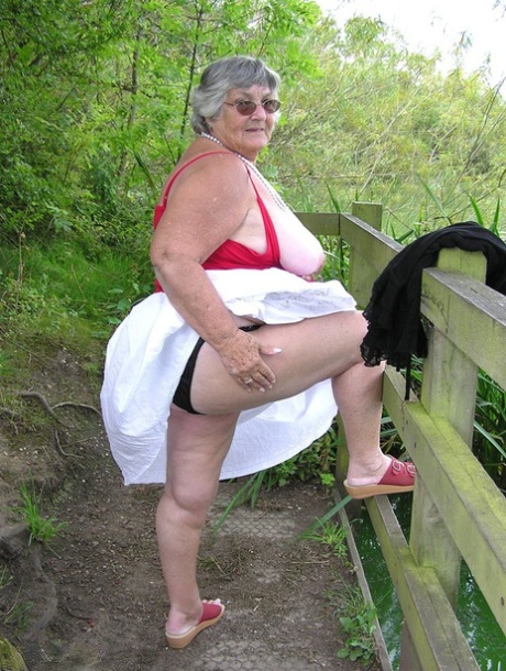 Obese Amateur Grandma Libby Exposes Her Boobs On A Public Walking Trail