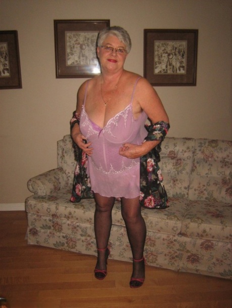Fat Granny Girdle Goddess Lets Her Large Boobs Loose From Lingerie