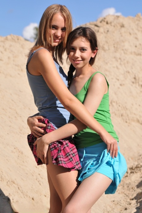 Teen Girls Dana And Lisa Take The Nude Modelling Plunge Together On Beach Dune