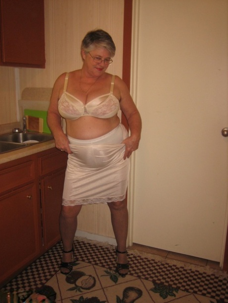 Old Woman Girdle Goddess Strips To Pantyhose In Her Kitchen