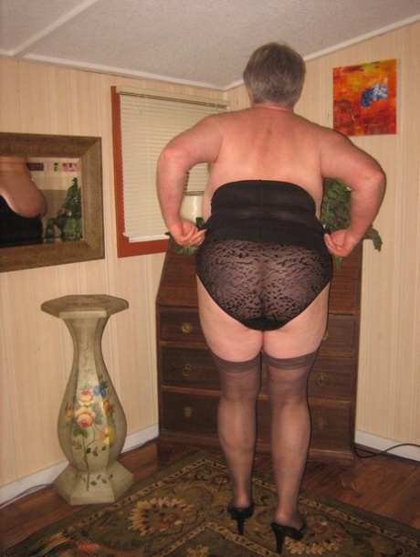 Fat Old Woman Girdle Goddess Doffs Black Lingerie To Pose Nude In Stockings