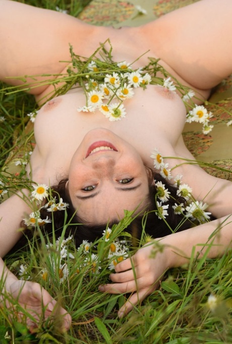 Innocent Teen Jennifer Picks A Bunch Of Wildflowers While Getting Naked
