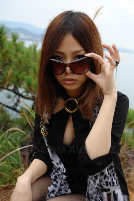 Japanese Babe Model Rena Strips Naked By The Ocean In Sunglasses