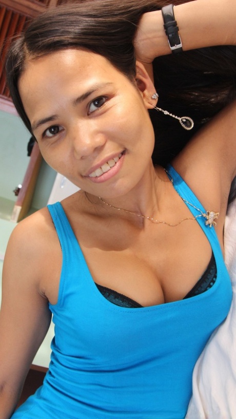 Cambodian MILF Porn Pics & Naked Photos - PornPics.com
