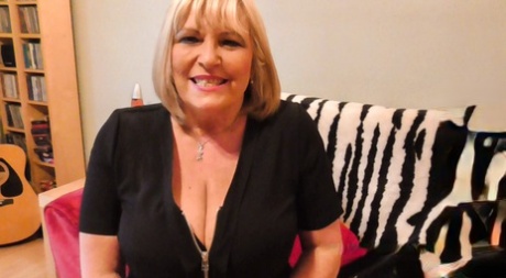 Older Blonde BBW Trisha Fondles Her Huge Tits Before Toying Her Vagina