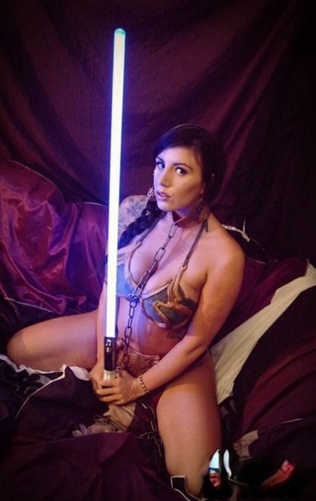 Busty Cosplay Enthusiast Yuffie Yulan Finger Fucks While Holding A Lightsaber