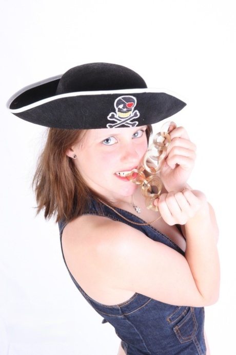 Young Amateur Unveils Her Little Boobs While Wearing A Pirate Hat