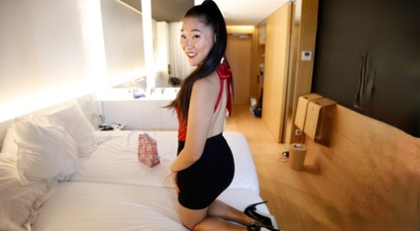 An Asian amateur named Katana engages in POV sex on the first date.