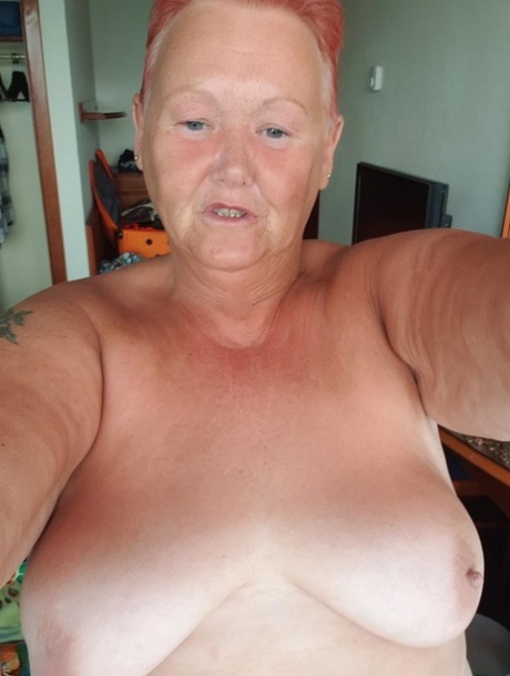 Homemade 'Granny' with long, sandy hair who is known for taking nude selfies and called it Valgasmic Exposed.