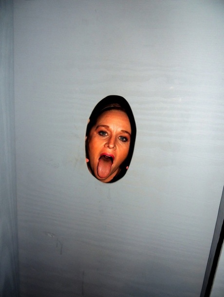 Before being fucked, PAWG Dee Siren performs oral stimulation through a gloryhole.
