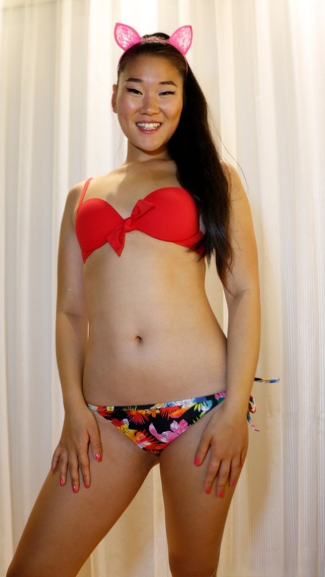 Bikini Girlfriend Pov - Bikini Amateur POV Porn Pics & Naked Photos - PornPics.com