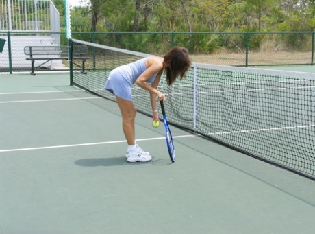 Female Tennis Player Expose Her Big Tits And Upskirt Panties On The Court