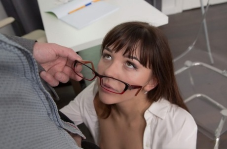 Nerdy Student Jess Takes Her Tutor's Dick In Her Mouth After They Fuck